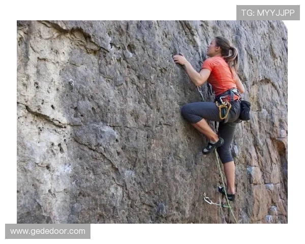 南京攀岩队在极限运动嘉年华中的个人能力展现与精彩点评